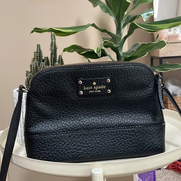 Kate spade|Hanna Black Pebble Leather Crossbody Bag - Picture 4 of 5